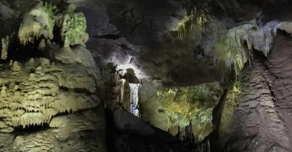 Prometheus Cave ligger en lille times kørsel fra Kutaisi, Georgien